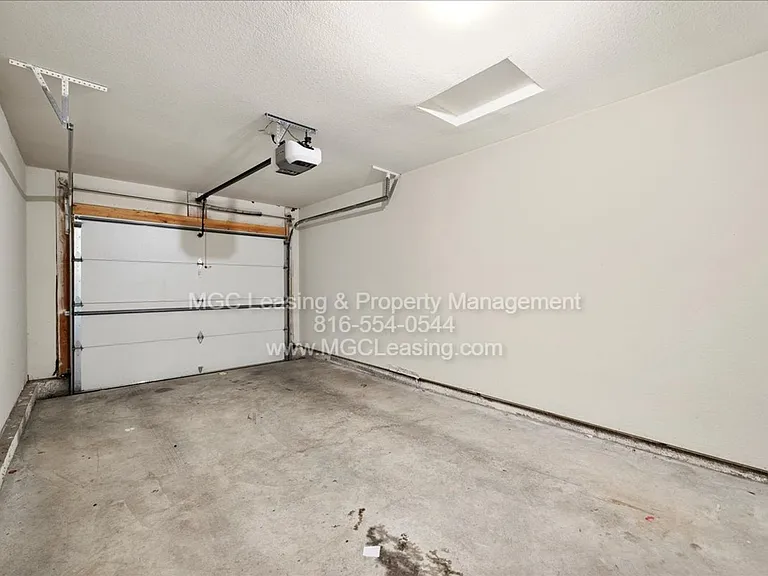108-114 Barberry Ln — Photo 11