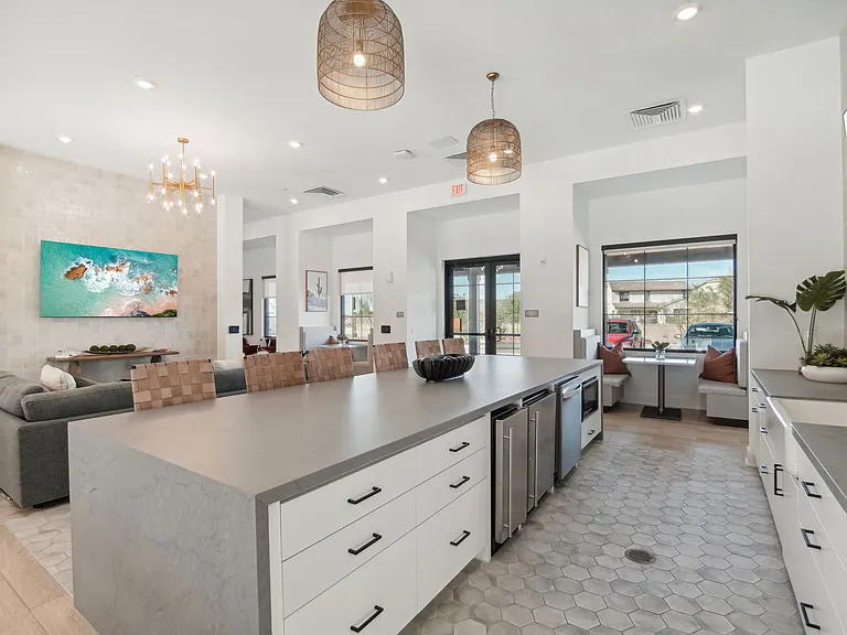 The Maddox Luxury Apartments — Photo 30