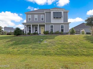 41 S Lamplighters Walk, Hampstead, NC 28443