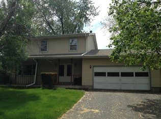 1744 Brookhill Ln, Sycamore, IL 60178