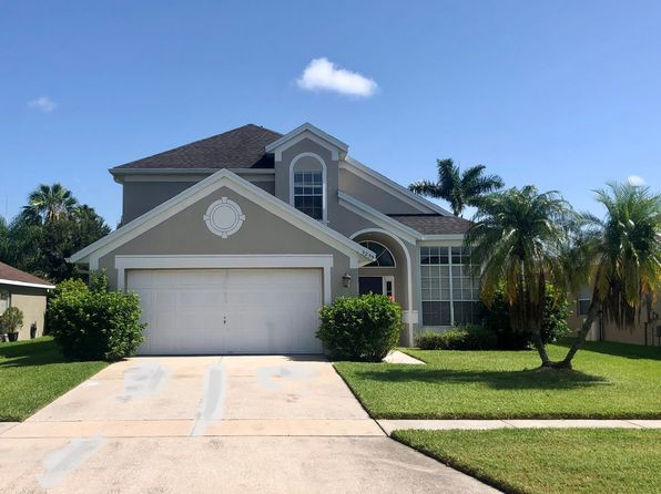 3235 Falcon Point Dr