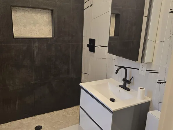 232 Van Horne Street image 16 of 20