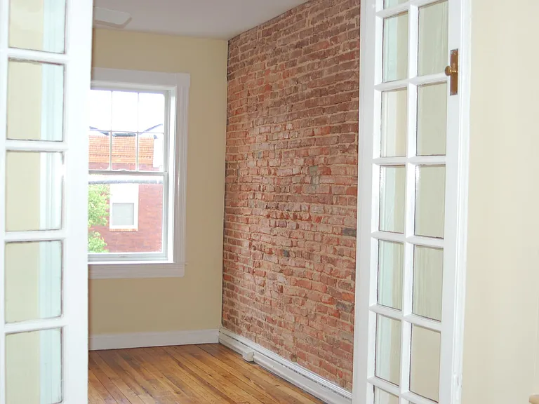 708 S Eaton St #2 — Photo 2