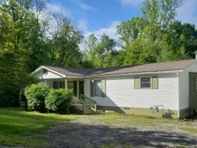 323 Town Mountain Rd, Summersville, WV, 26651