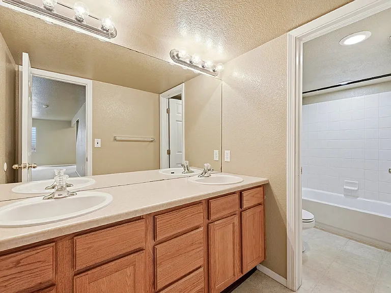 7266 Eagle Canyon Dr — Photo 26