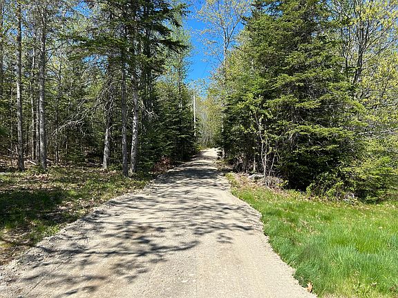 4th image of 3 Cemetery Road