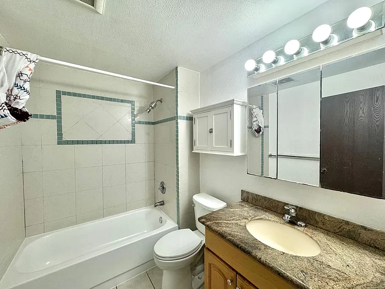14556 NE 31st St #G103 — Photo 12