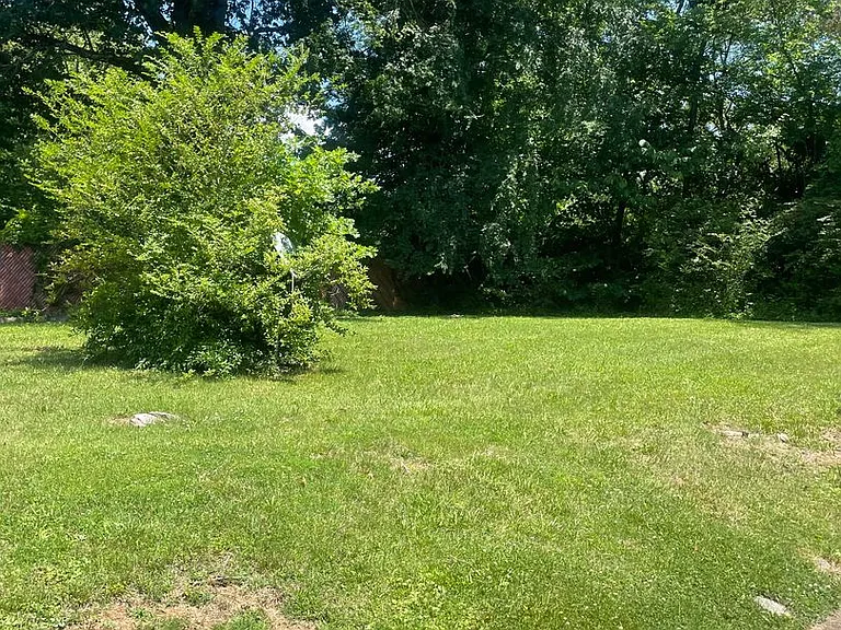 410 W Young High Pike — Photo 18