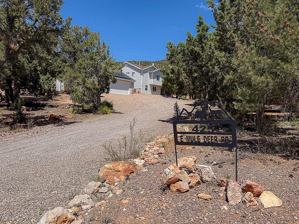 1st image of 425 E Mule Deer Rd