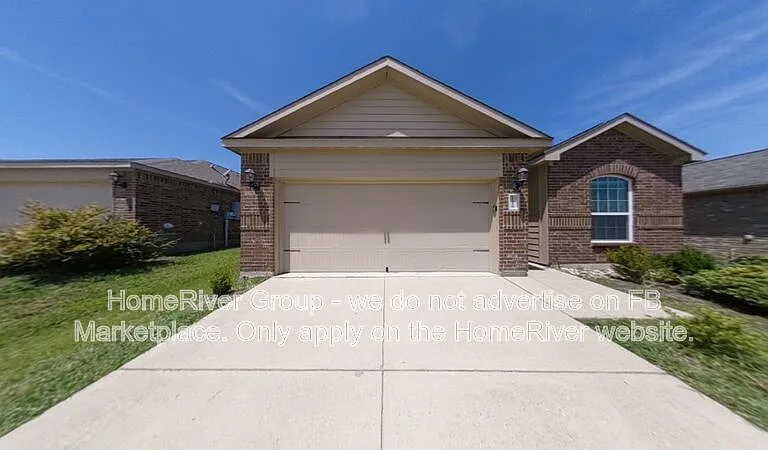 1228 Arizona Dr — Photo 1