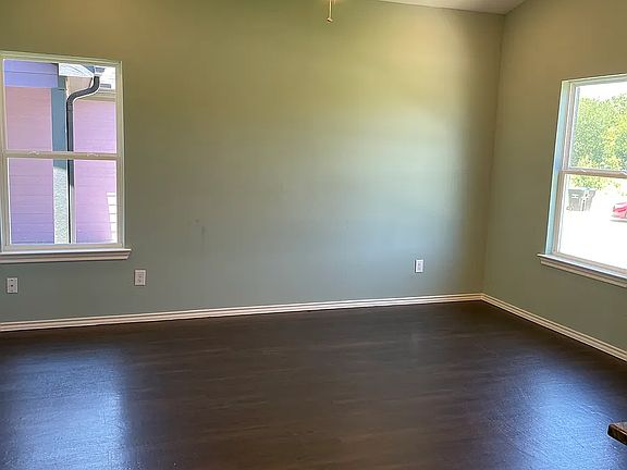 3rd image of 1714 Brennan Cir