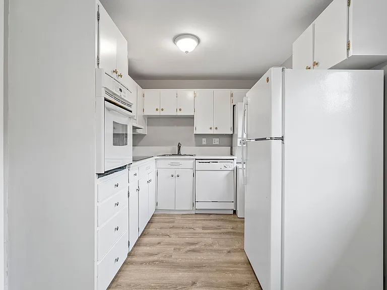 6970 SW King Blvd — Photo 7