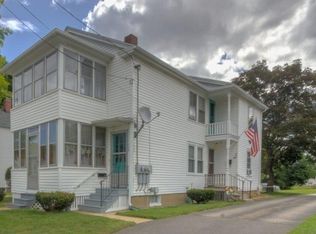 54 Washington St, Rochester, NH 03867