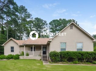 3394 Sheree Trl, Stone Mountain, GA 30087
