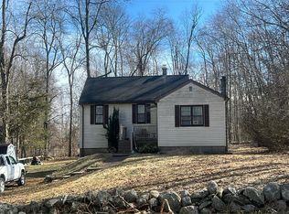 39 Gilead Rd, Andover, CT 06232