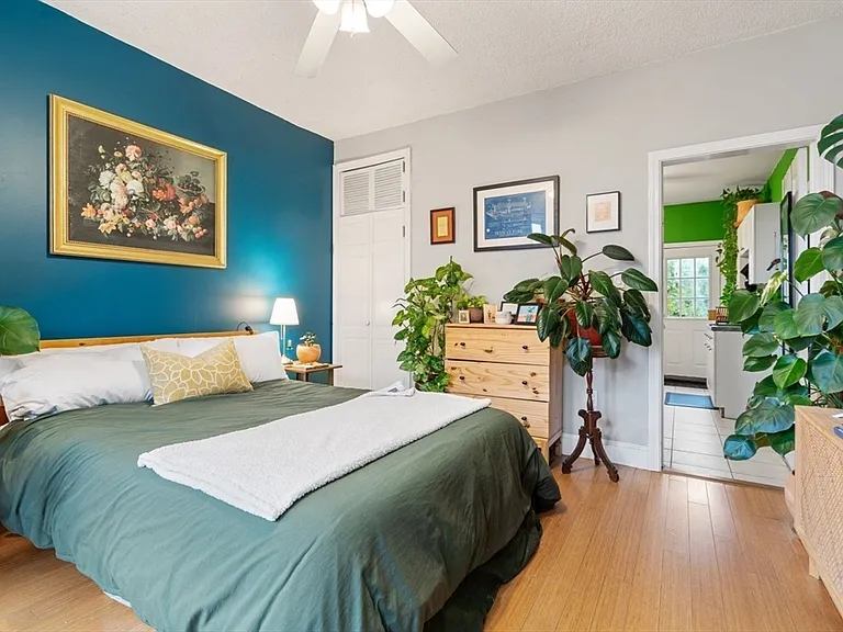 377 Dorchester St #2 — Photo 8