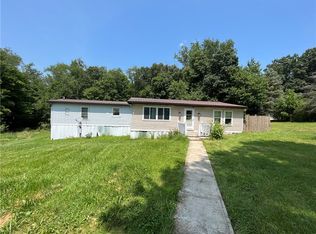 488 Nemacolin Rd, Carmichaels, PA 15320