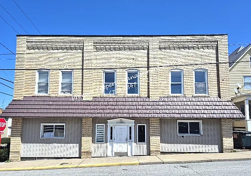 485 New York Ave Photo 1