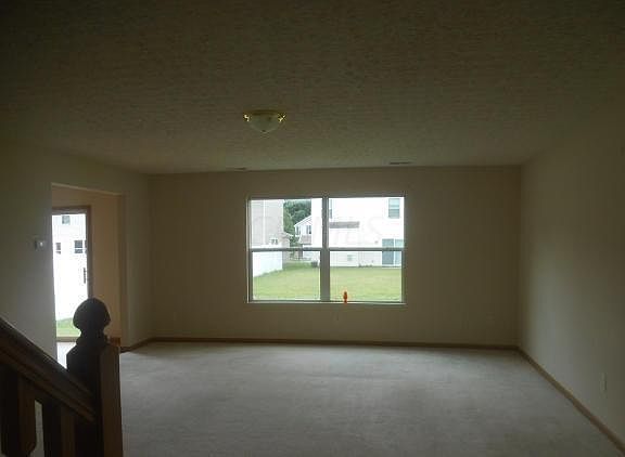 2nd image of 3193 Cumberland Woods Dr
