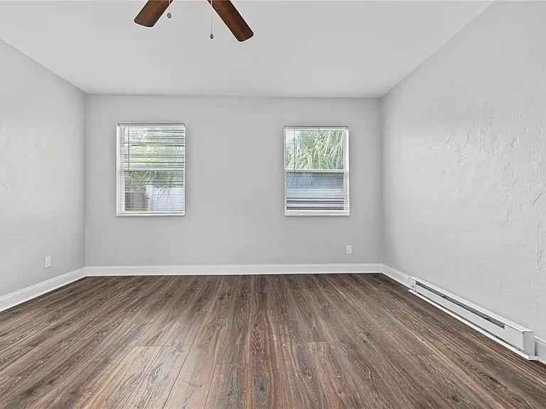 917 30th Ave N #4 — Photo 5