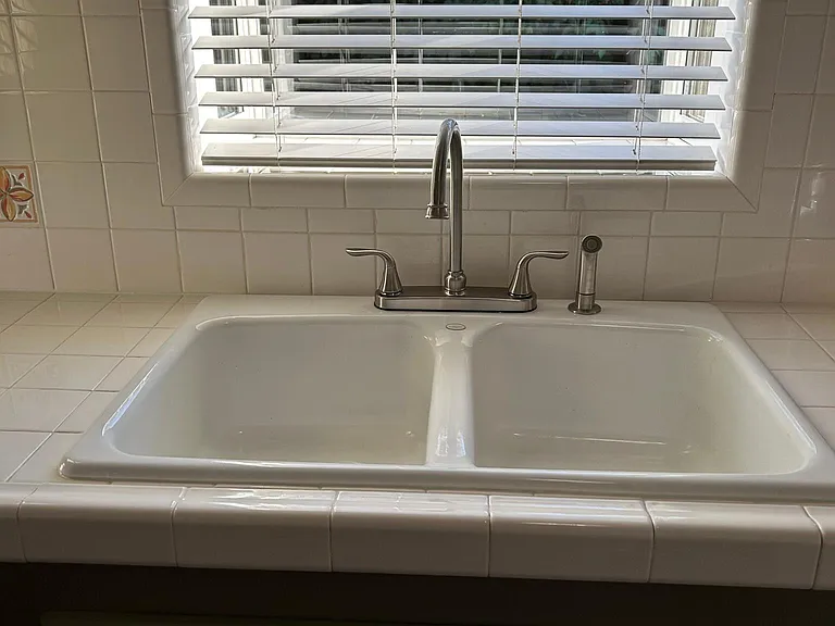 4320 Iowa St — Photo 3