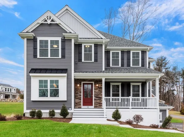 12 Pass Farm Rd, Attleboro, MA 02703