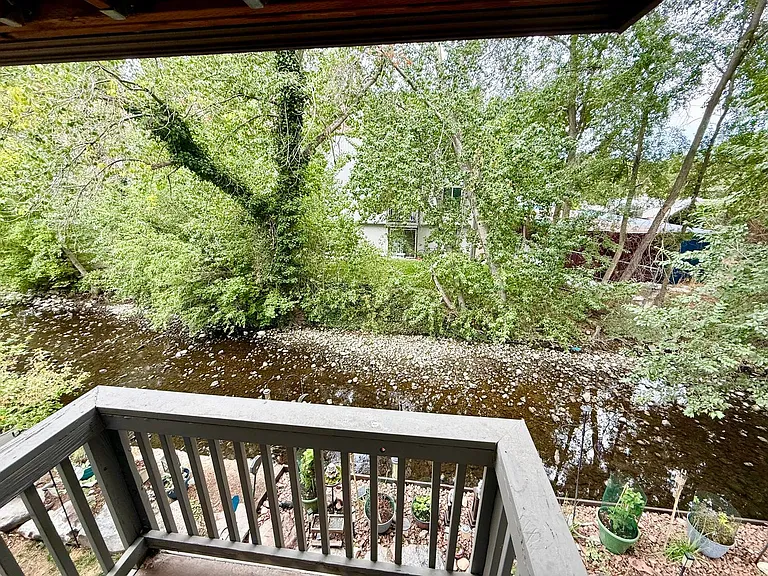 495 E Creekside Cir #D — Photo 14