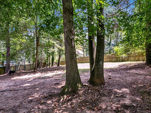 2nd image of 1200 Grayland Hills Trl