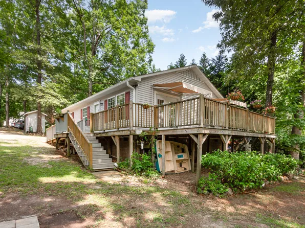 1033 Sagamore Dr, Louisburg, NC 27549