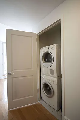 Rented by David & Dayton Realty Inc. | media 16