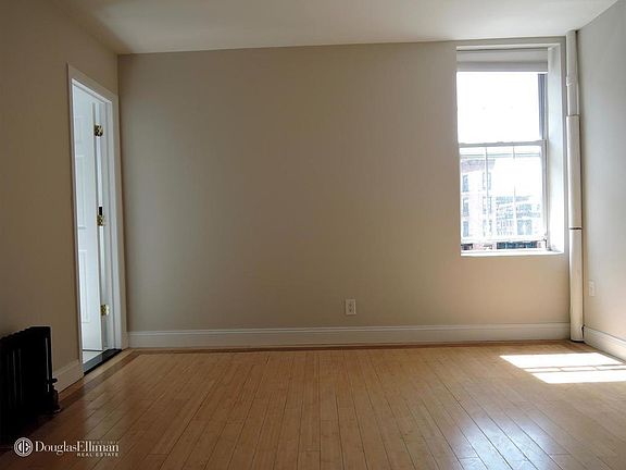 3rd image of 48 9th Ave APT 24A