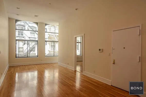 Rented by Bond New York | media 15