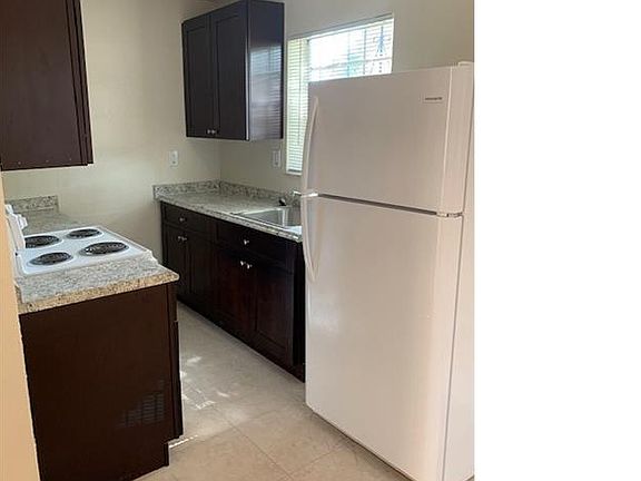 2nd image of 2416 NW 23rd Ave