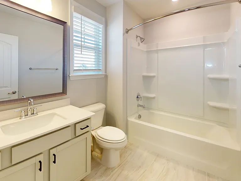 146 Champlain Dr — Photo 22