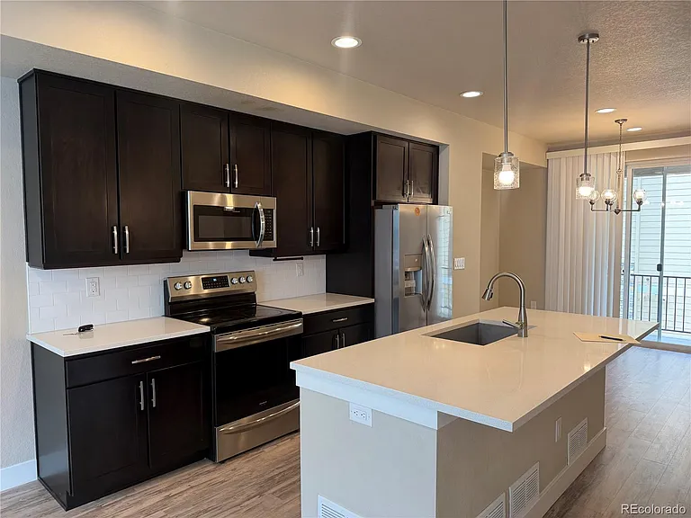 6753 S Tempe Ct — Photo 5