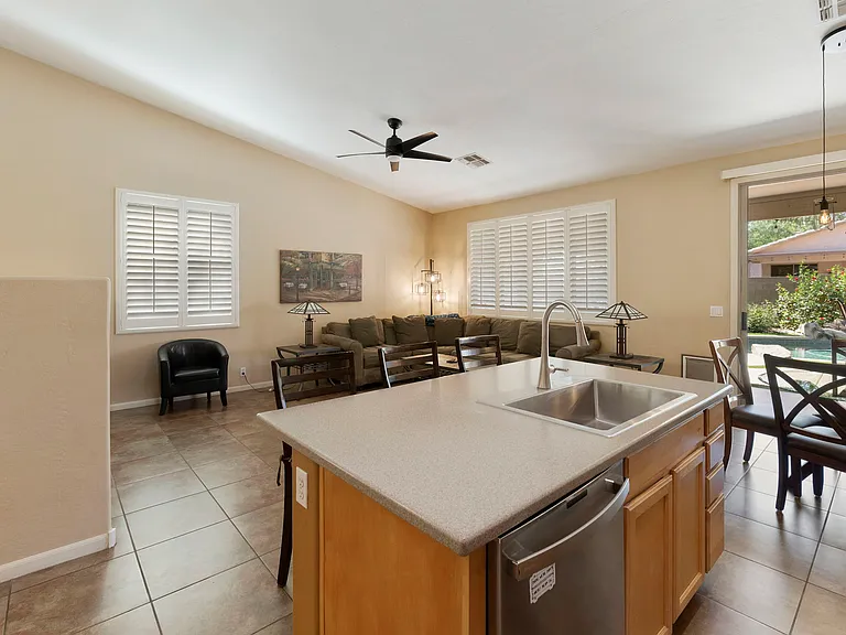 1743 E Park Ave — Photo 10