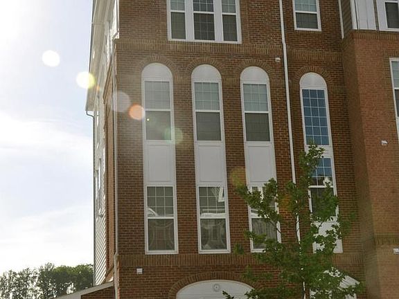 Exterior (Front)