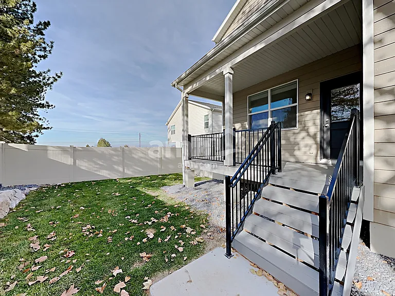 2992 S Village Dr — Photo 27