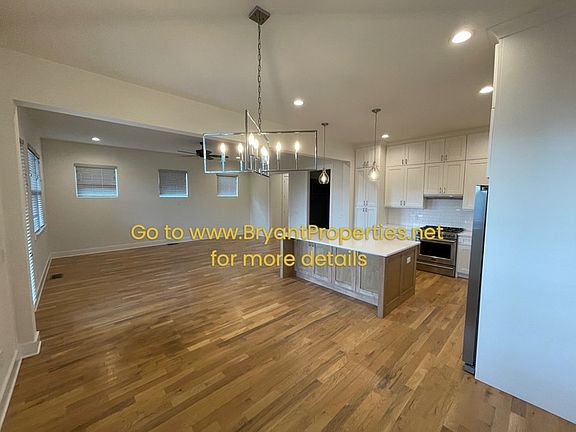 4th image of 2003 Hutton Dr #A