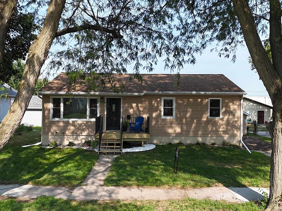 1st image of 1003 Logan St