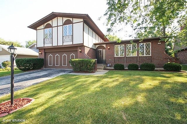 1st image of 22455 Imperial Dr