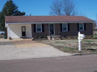 3408 Lakeview Dr, Union City, TN 38261