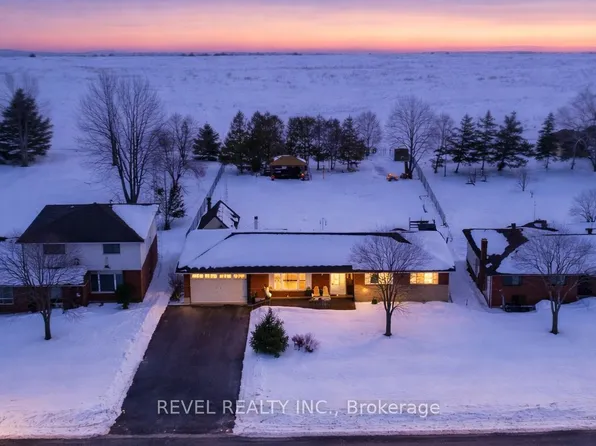 12 Victoria Blvd, East Garafraxa, ON L9W 7L6