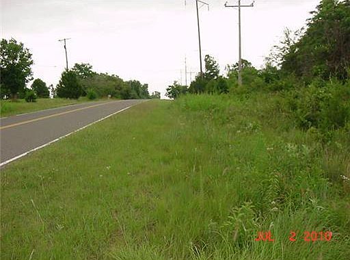 2nd image of SE 15th St