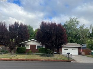 3666 Honolulu Ave, Eugene, OR 97404