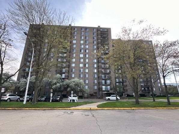 16400 N Park Dr APT 406, Southfield, MI 48075