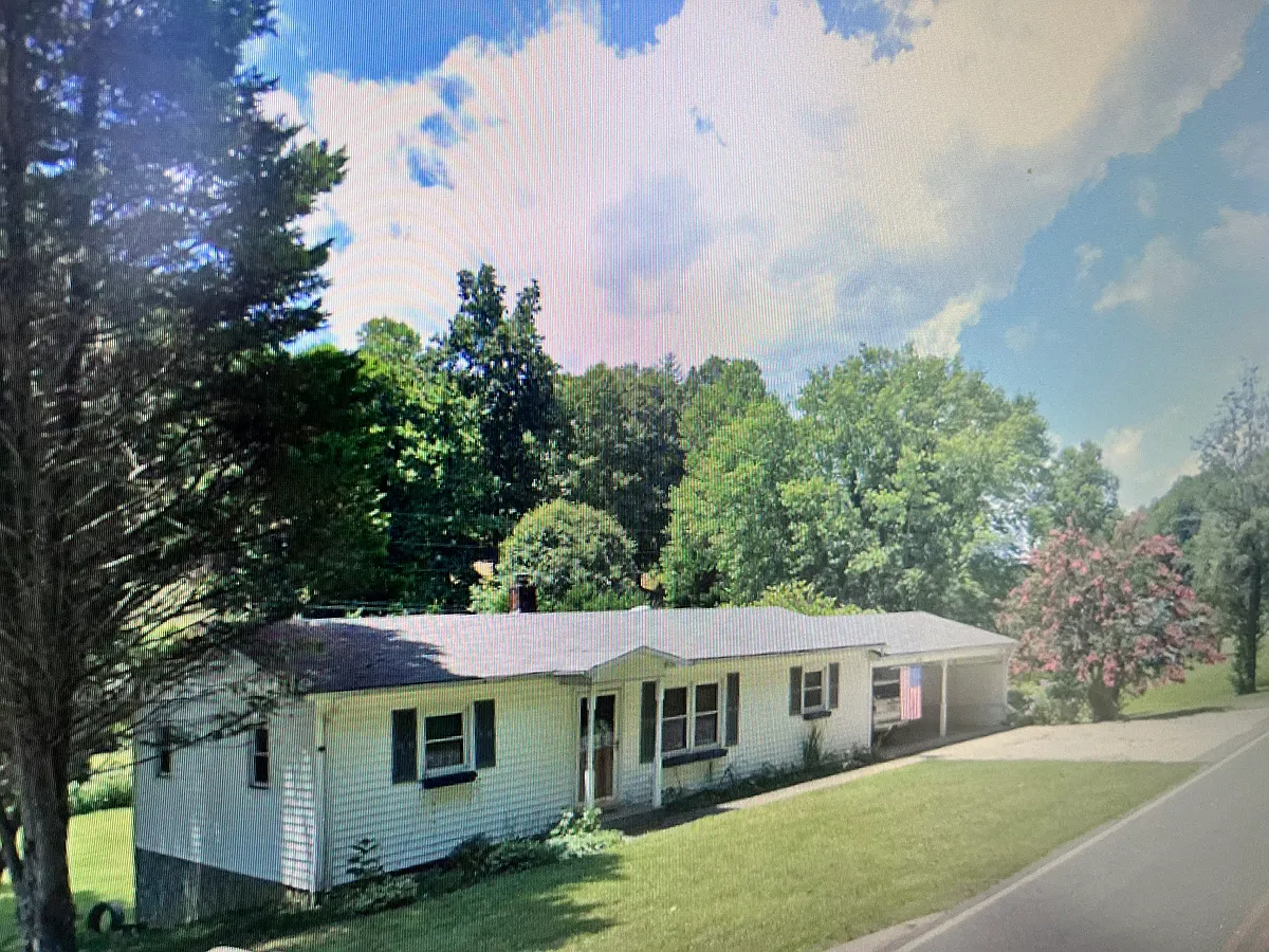 Building Photo - 1075 State Highway 268