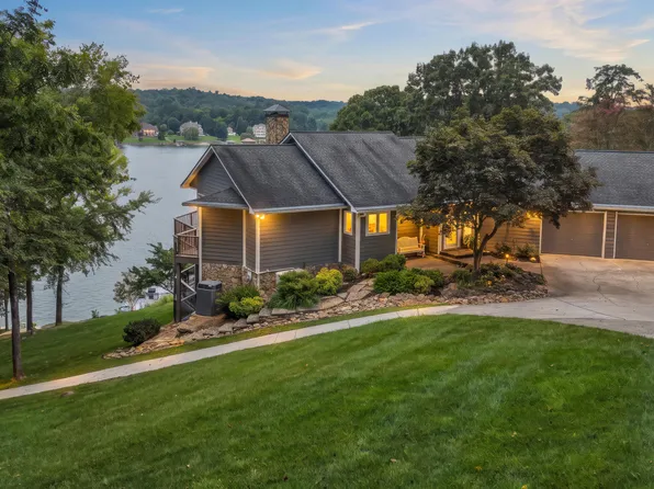 1160 Chula Vista Dr, Friendsville, TN 37737