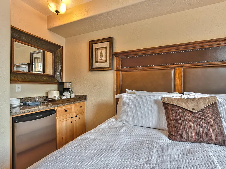 2669 Canyons Resort Dr #223 — Photo 29
