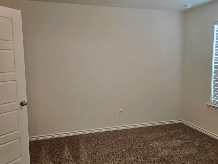 7530 Fishbowl Ln — Photo 13